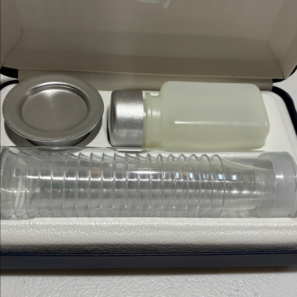 Portable Communion Set - Picture 2 of 2